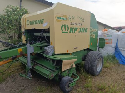 Prasa rolującą Krone roundpack 1250