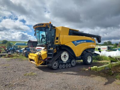 Kombajn zbożowy New Holland CX 8.80