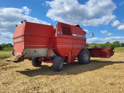 Kombajn zbożowy Massey Ferguson 38