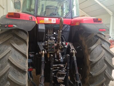 Massey Ferguson 8220. 170 KM