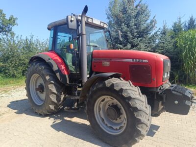 Massey Ferguson 8220. 170 KM