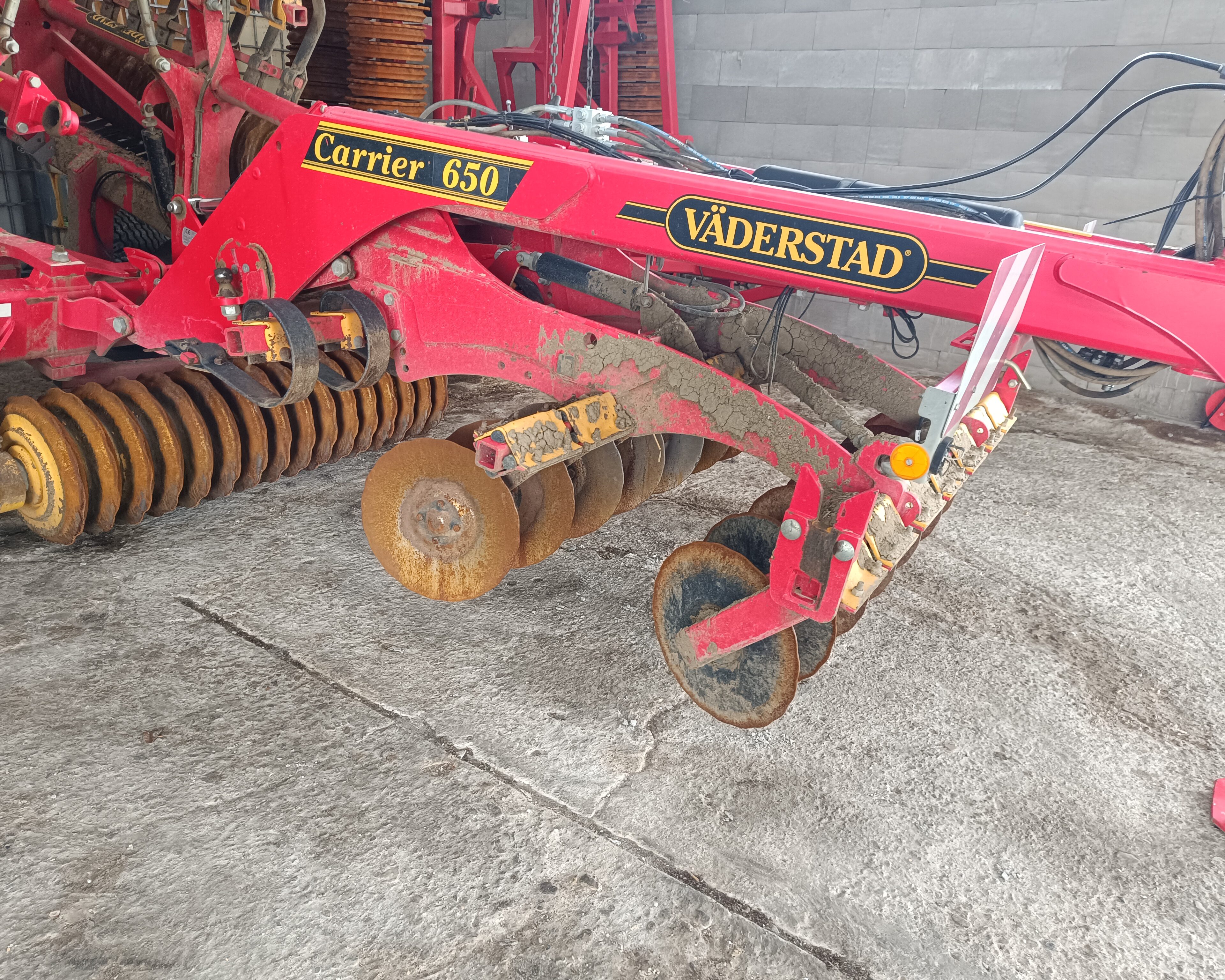 Brona talerzowa Vaderstad Carrier 650