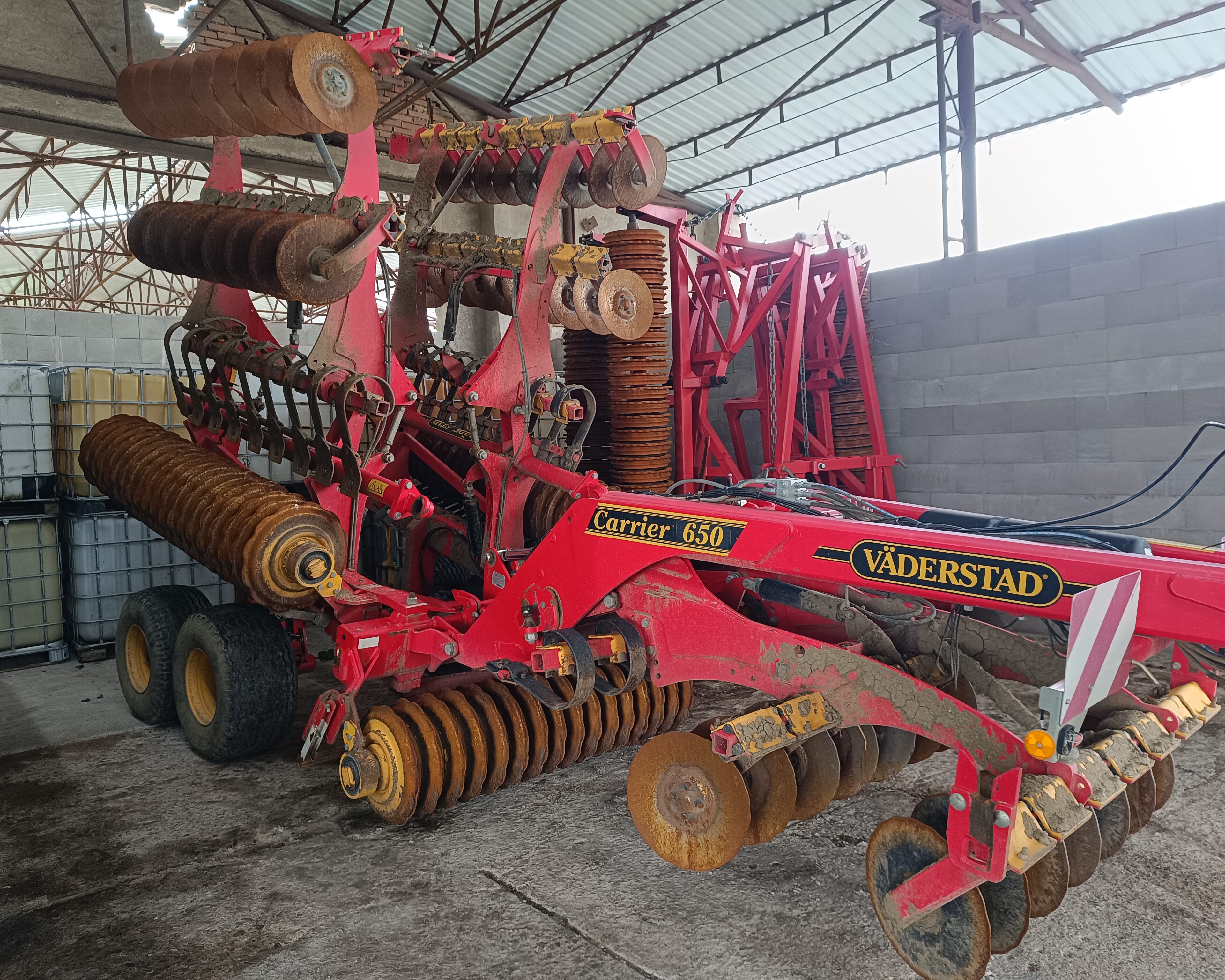 Brona talerzowa Vaderstad Carrier 650