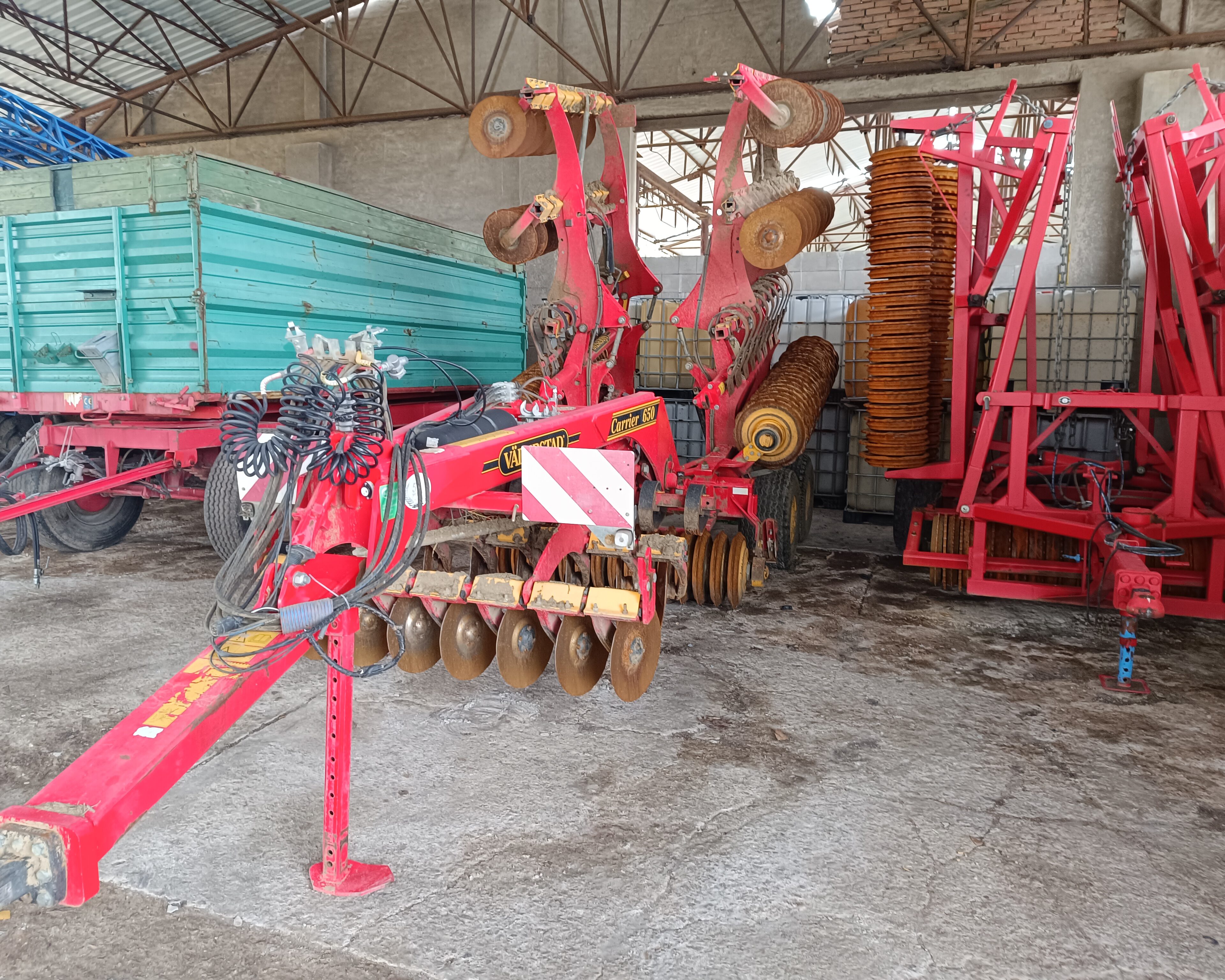 Brona talerzowa Vaderstad Carrier 650