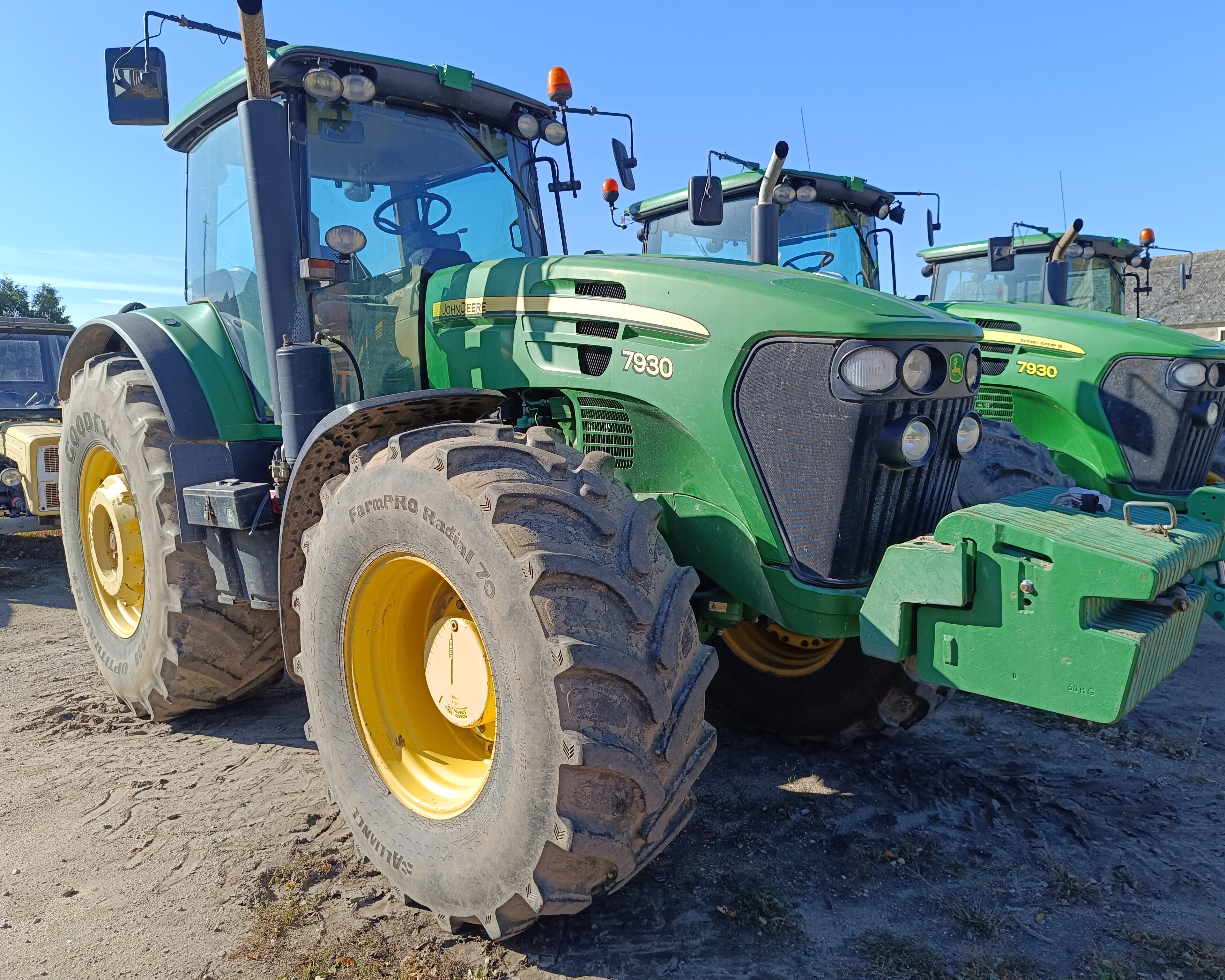 John Deere 7930