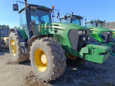 John Deere 7930