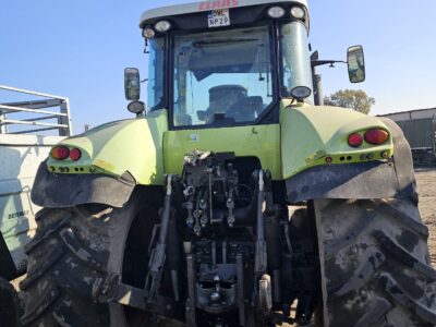 Claas Axion 850