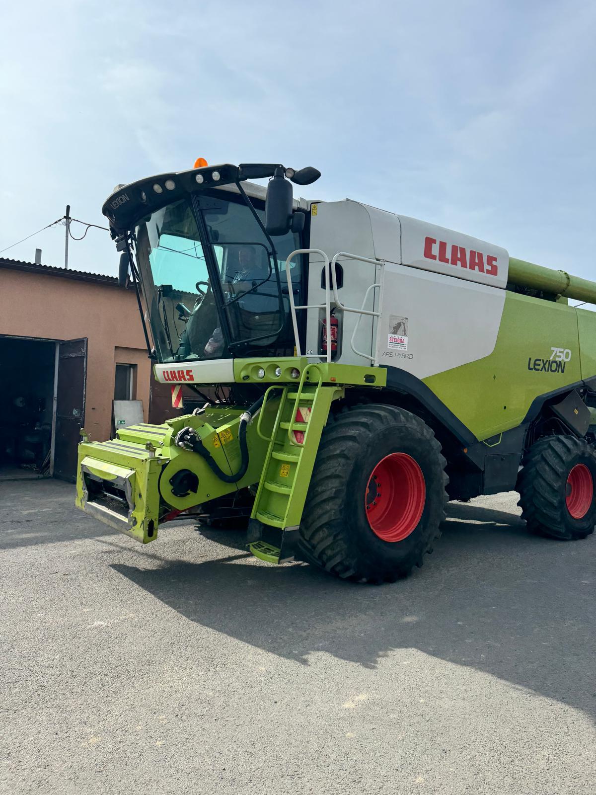 Claas Lexion 750