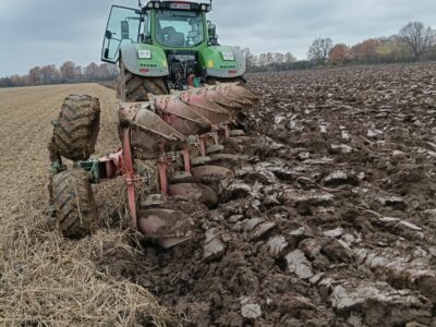 Pług obrotowy Kverneland 6 skibowy