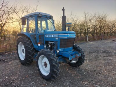 Ford 7700 New Holland