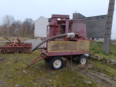 Dmuchawa do zboża PT 200. Silnik elektryczny