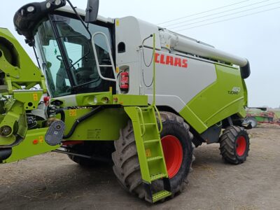 Claas Tucano 450