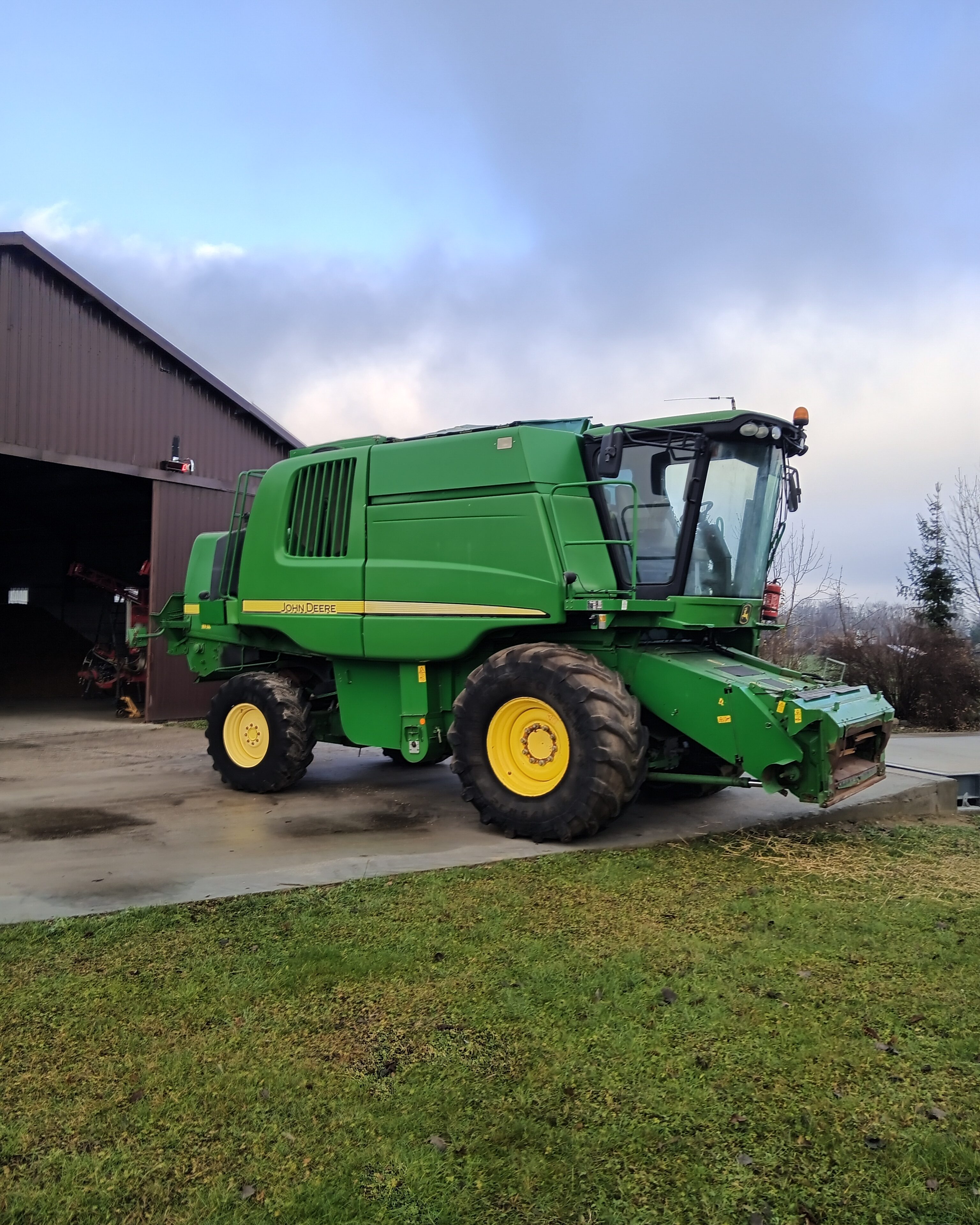 John Deere w540