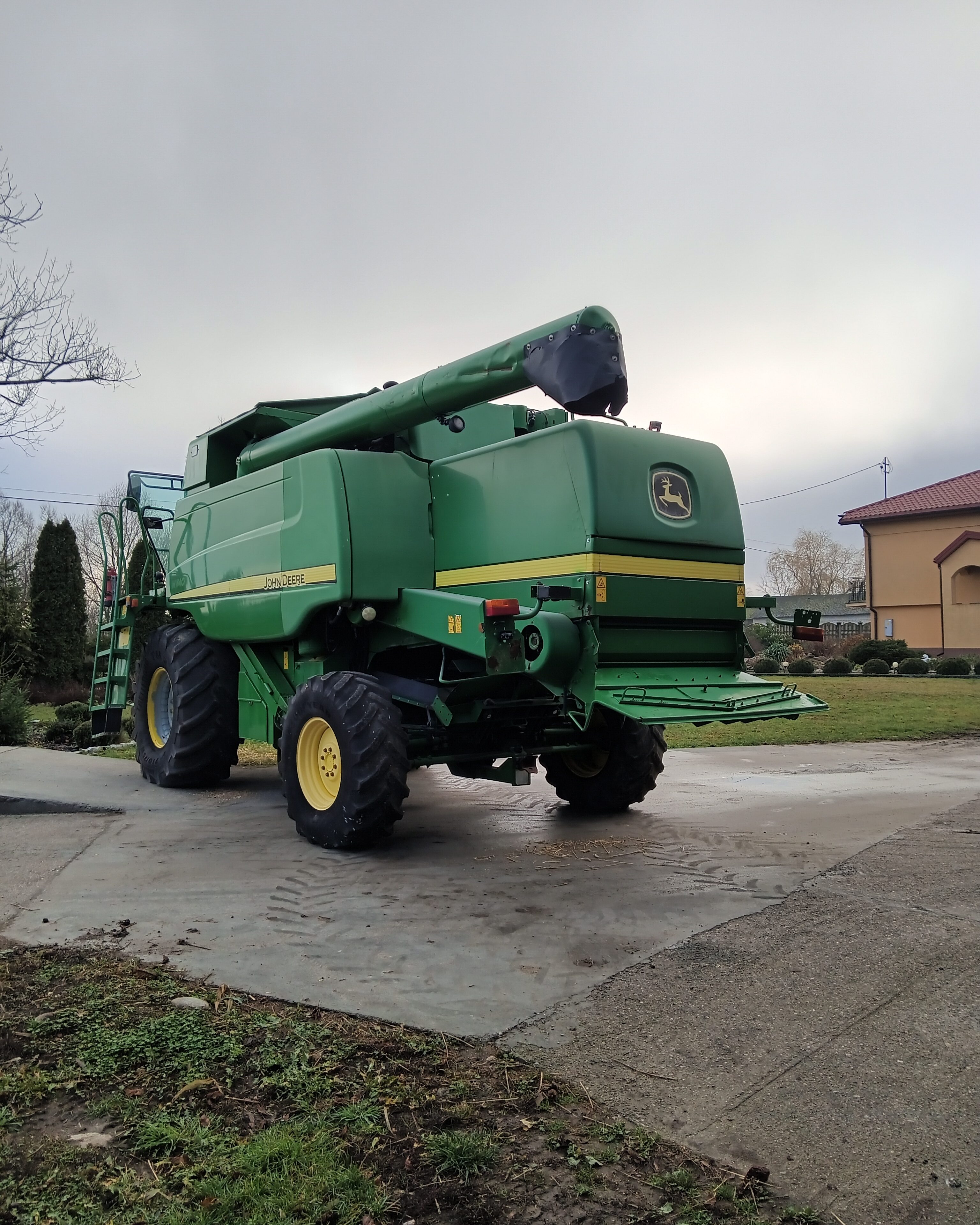 John Deere w540