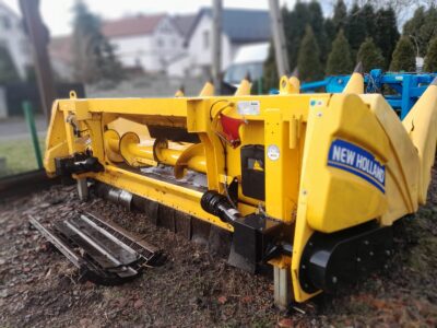 Przystawka do kukurydzy New Holland 5 rzędów z docinaczem