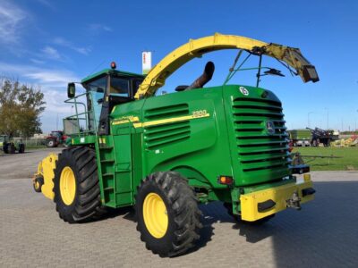 Sieczkarnia John Deere 7300, 2004r