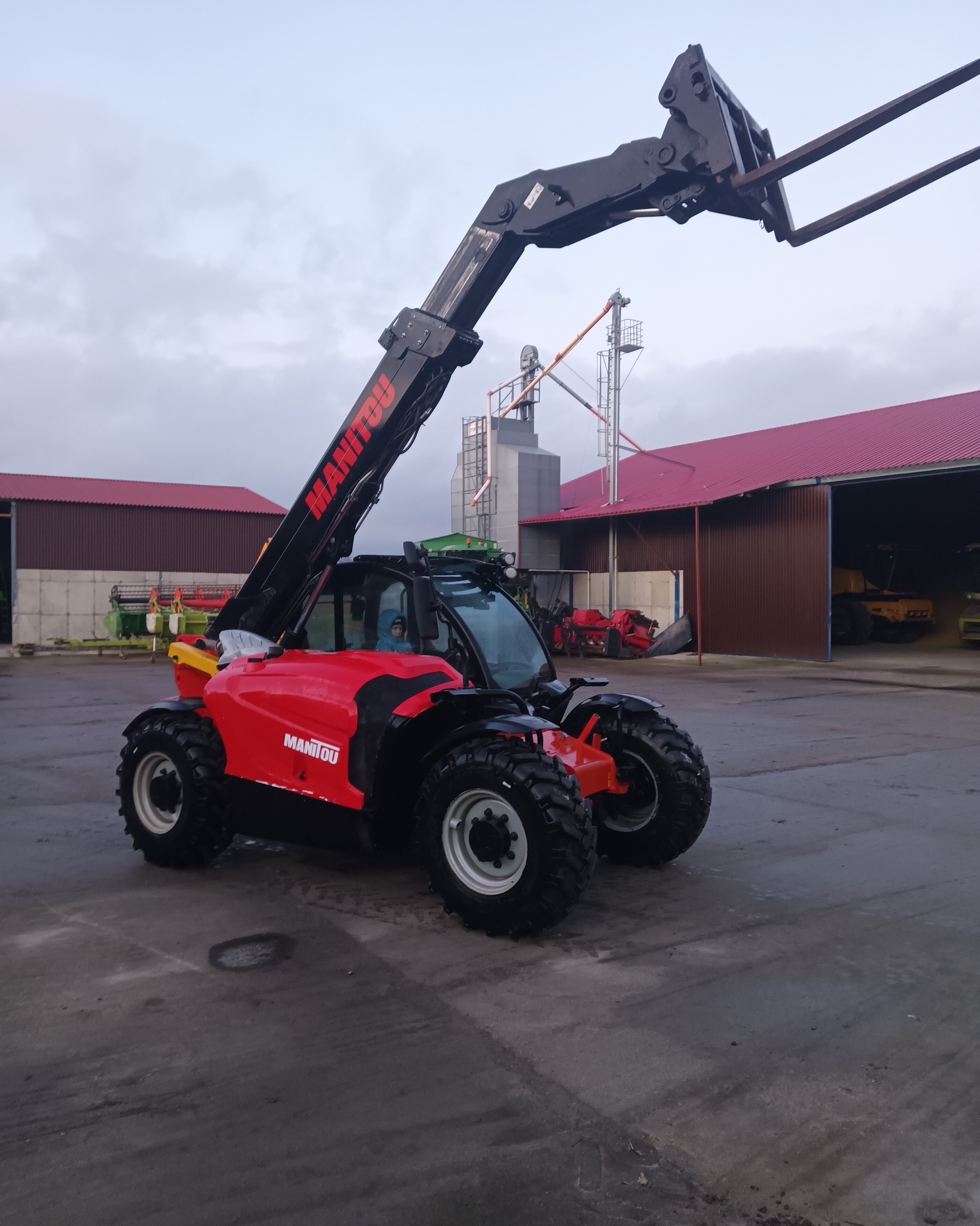 Ładowarka Manitou 630