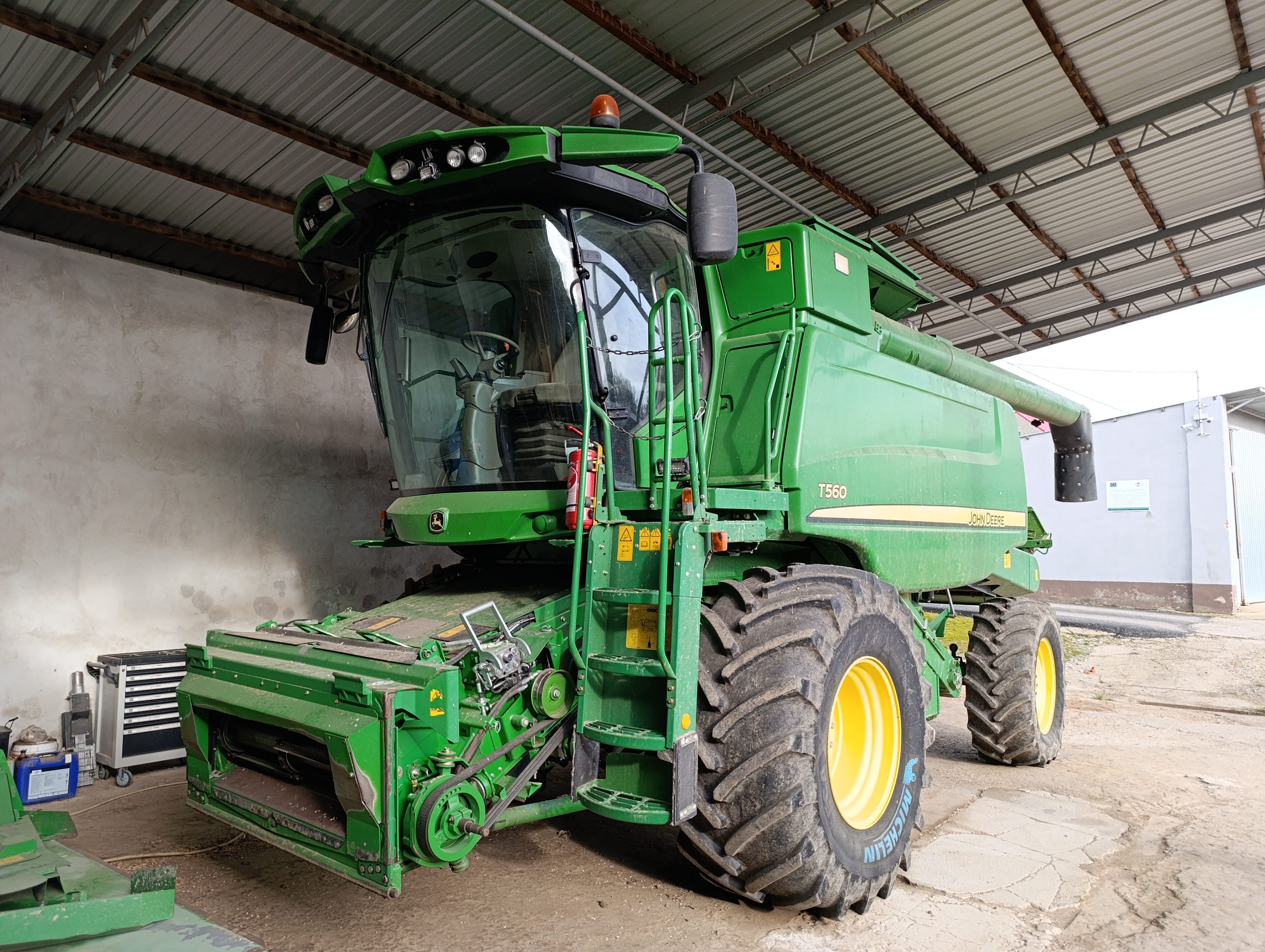 John Deere T 560. Rok 2014