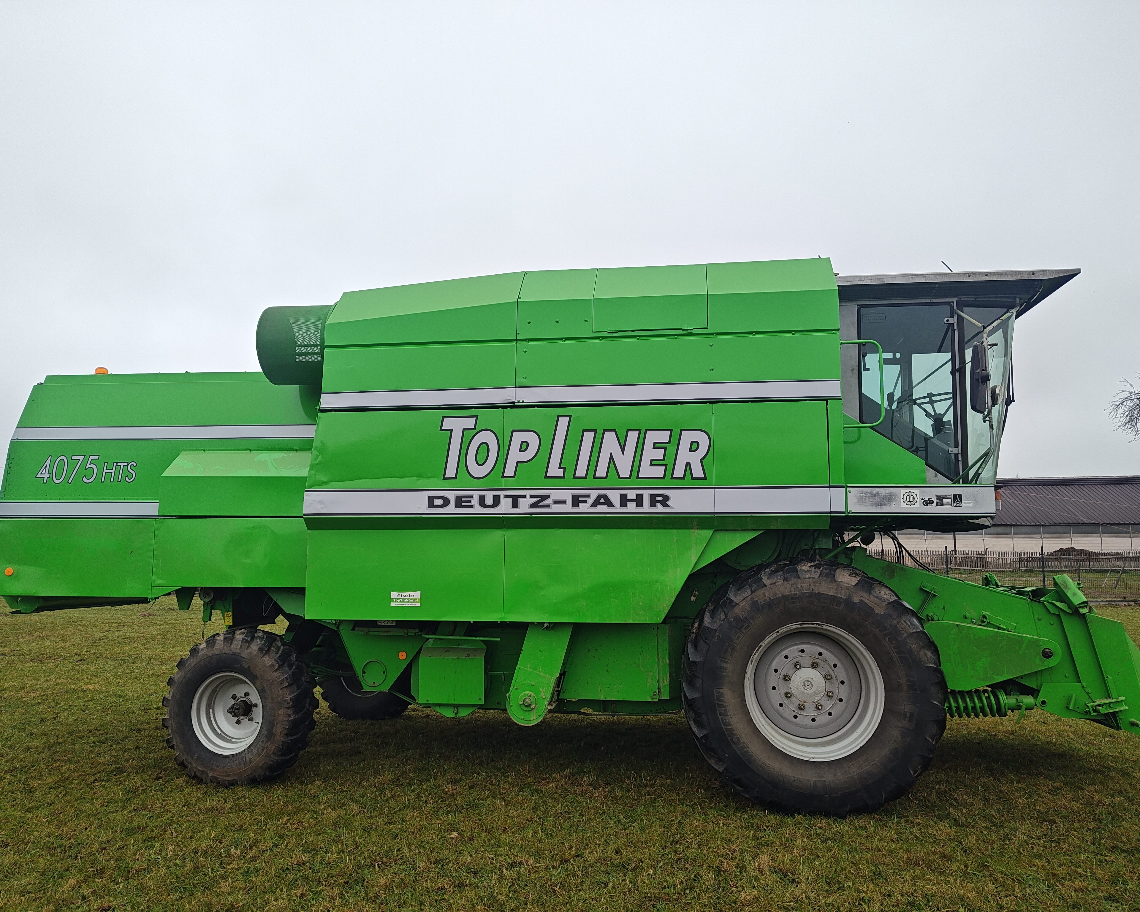 Kombajn zbożowy DEUTZ-FAHR TOPLINER 4075 HTS BDS