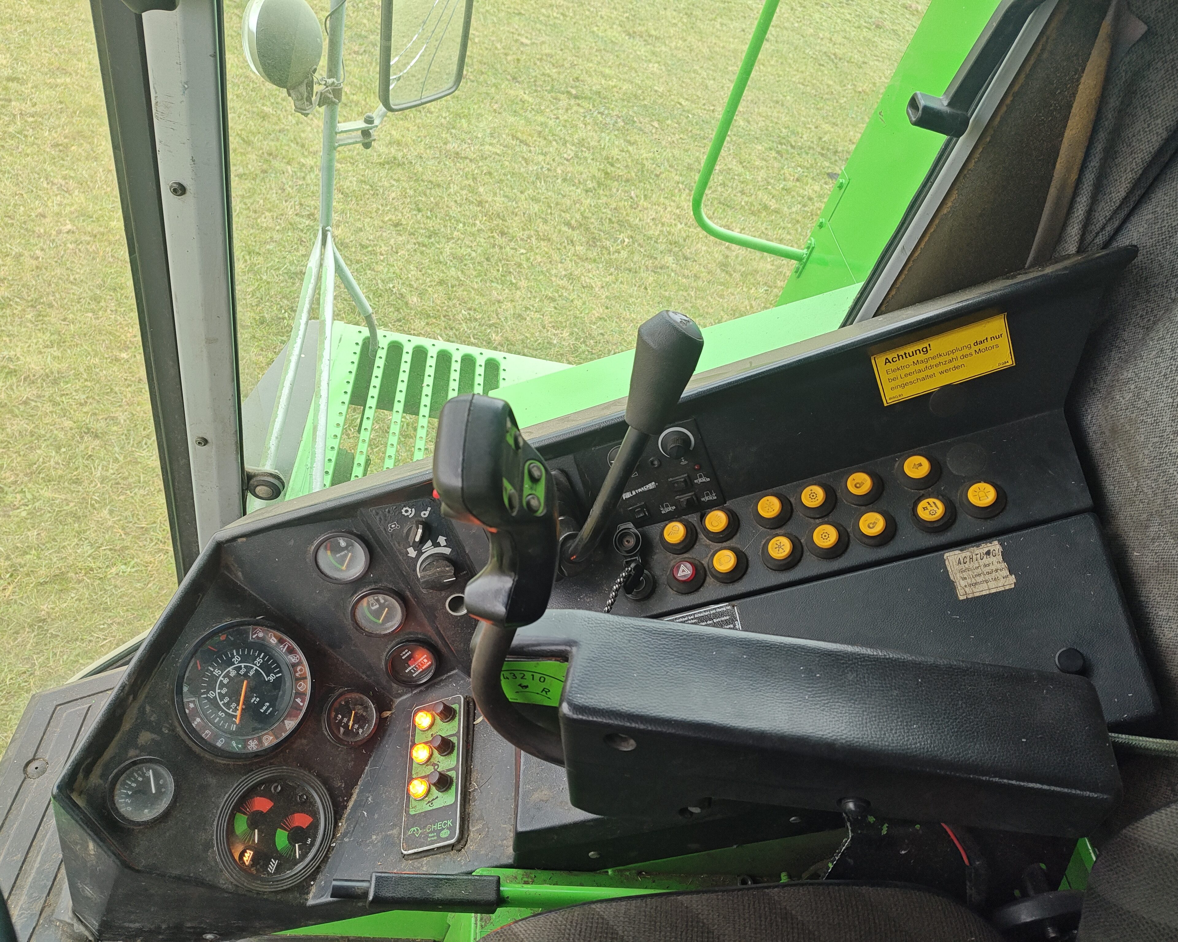 Kombajn zbożowy DEUTZ-FAHR TOPLINER 4075 HTS BDS