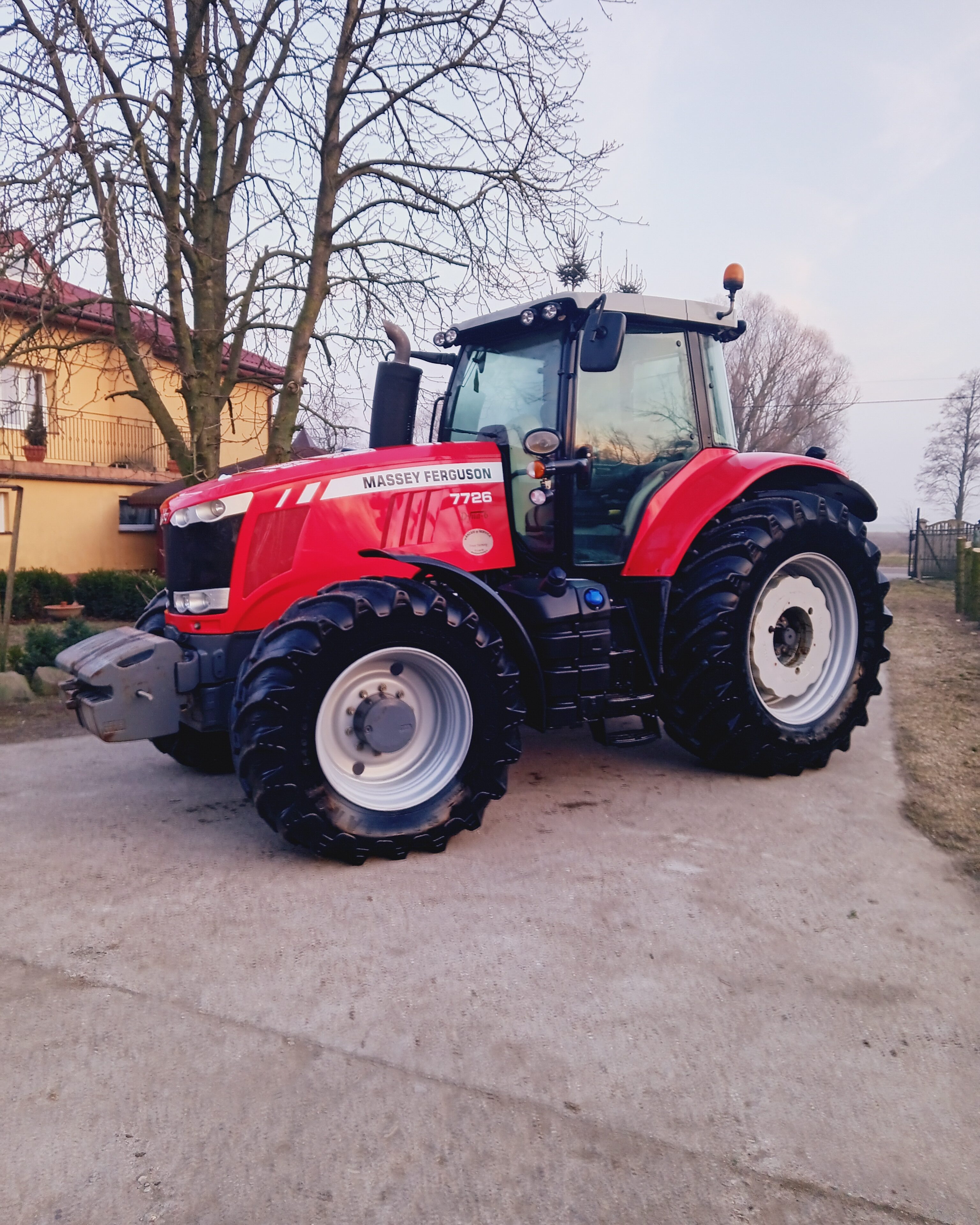 Massey Ferguson 7726 dyna6