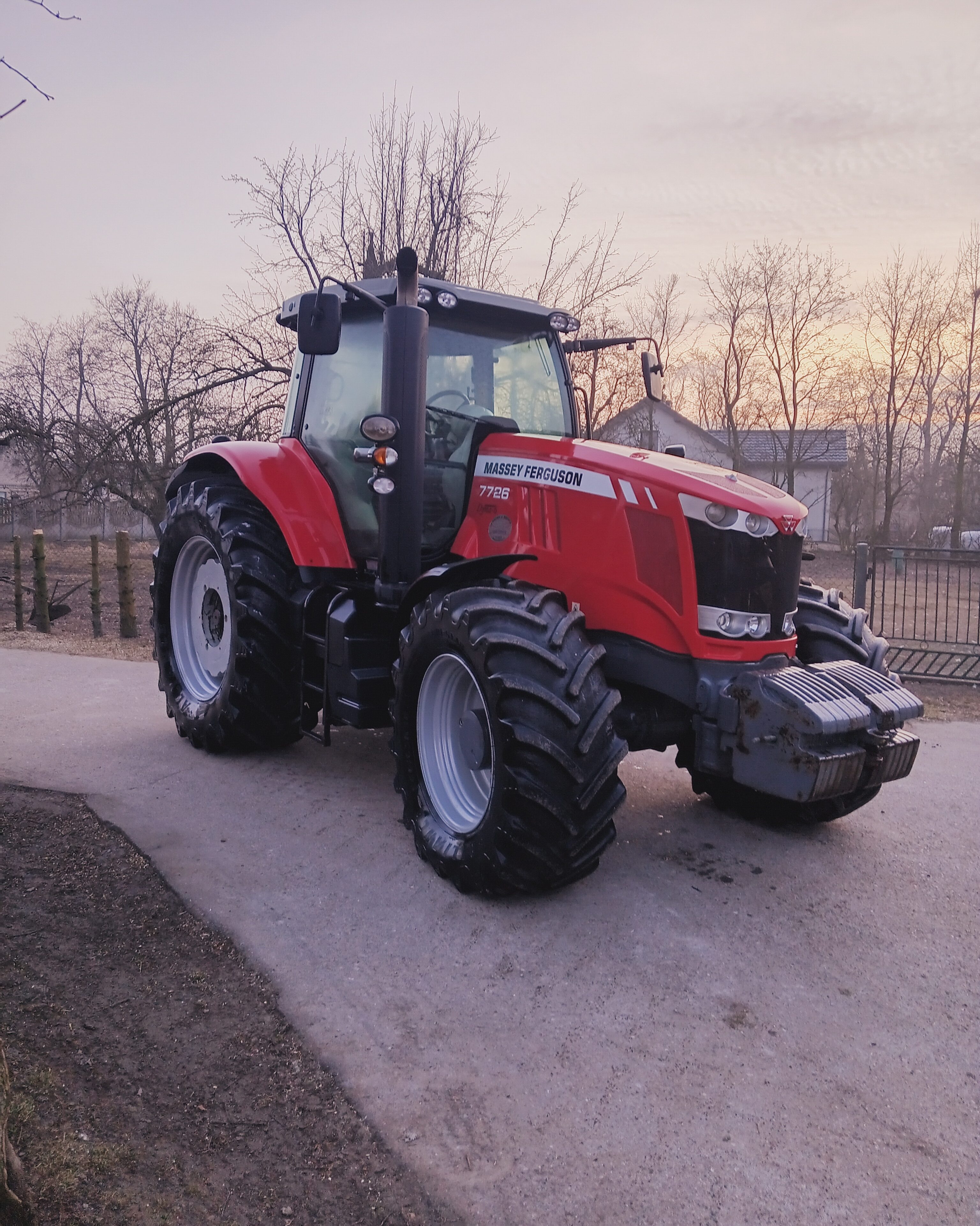 Massey Ferguson 7726 dyna6