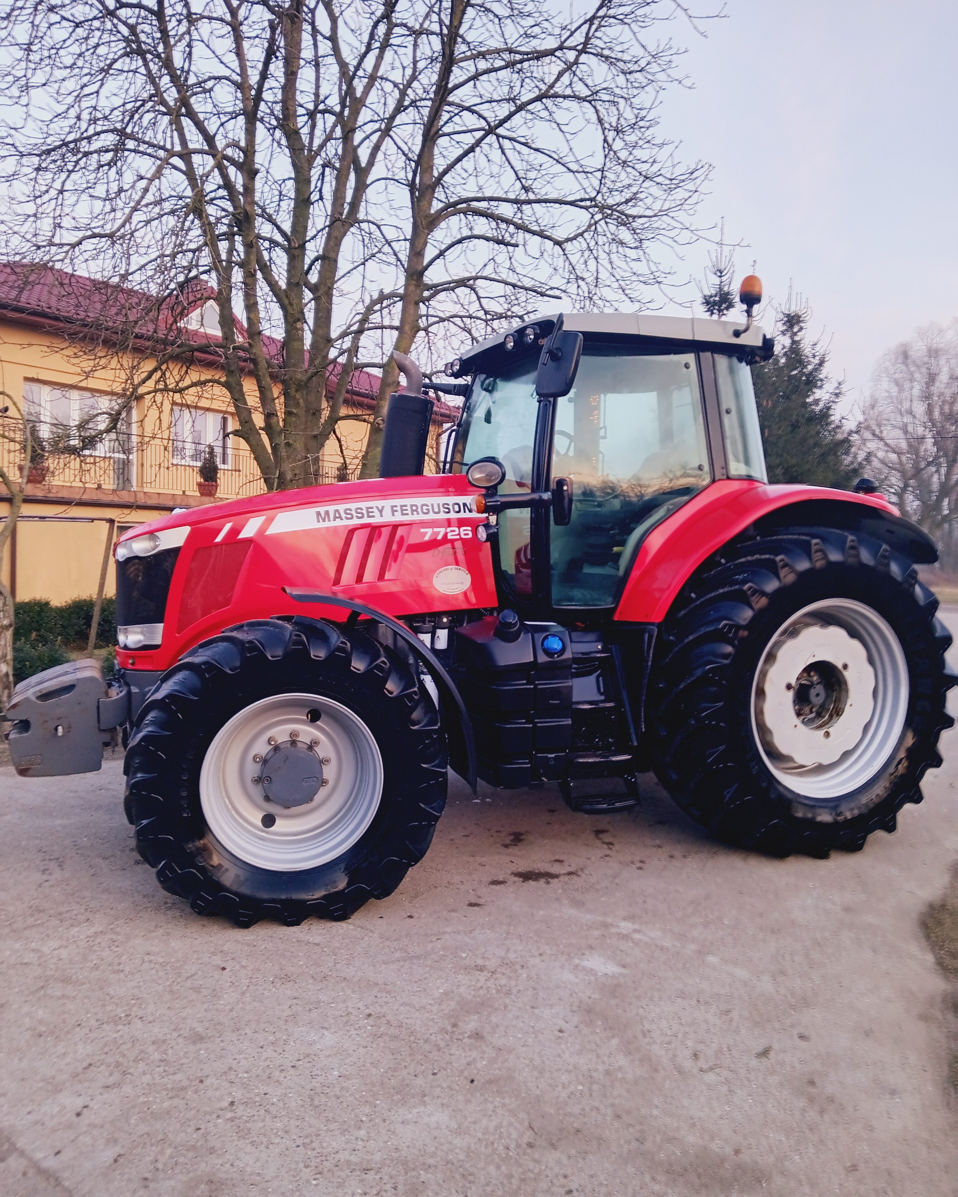 Massey Ferguson 7726 dyna6