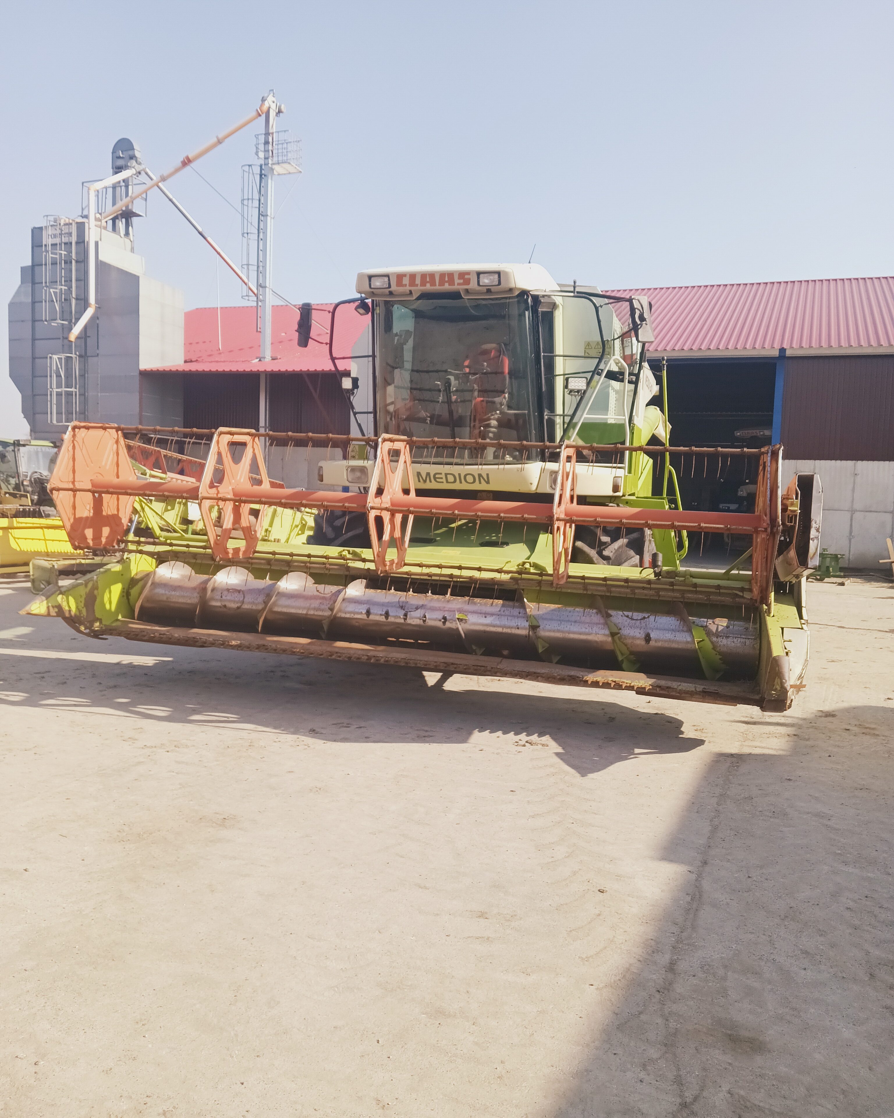 Claas Medion 340 c510