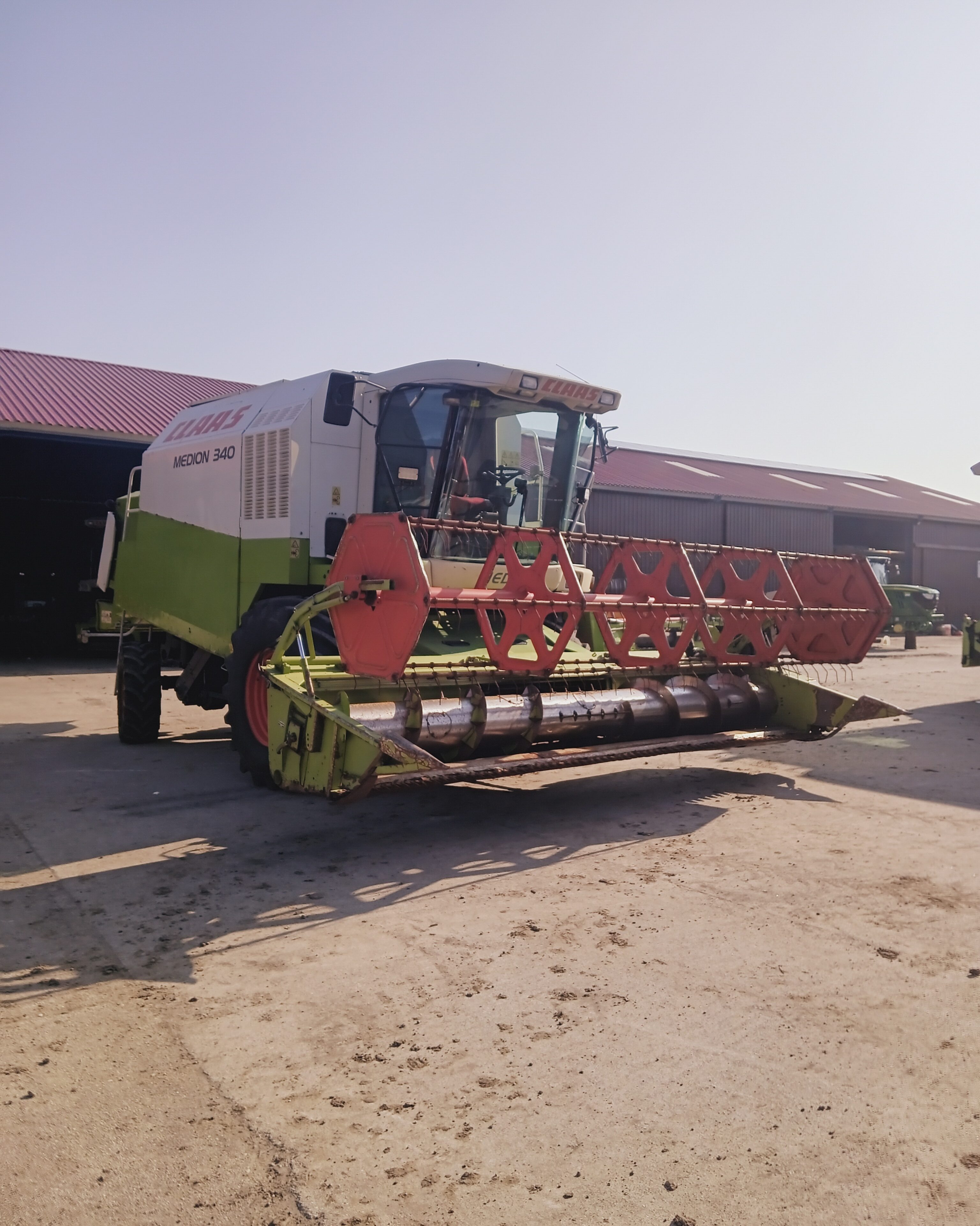 Claas Medion 340 c510