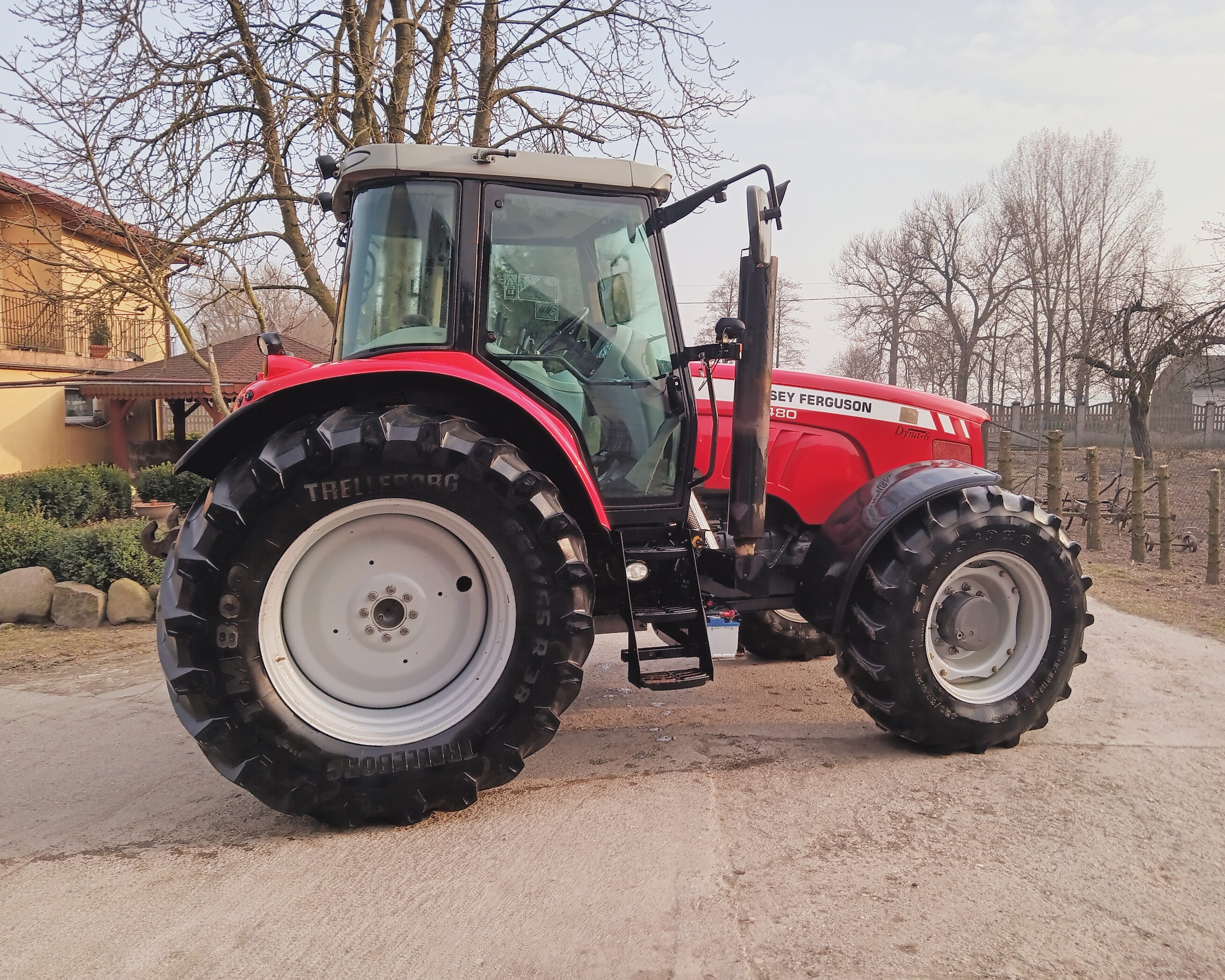 Massey Ferguson 6480 dyna6