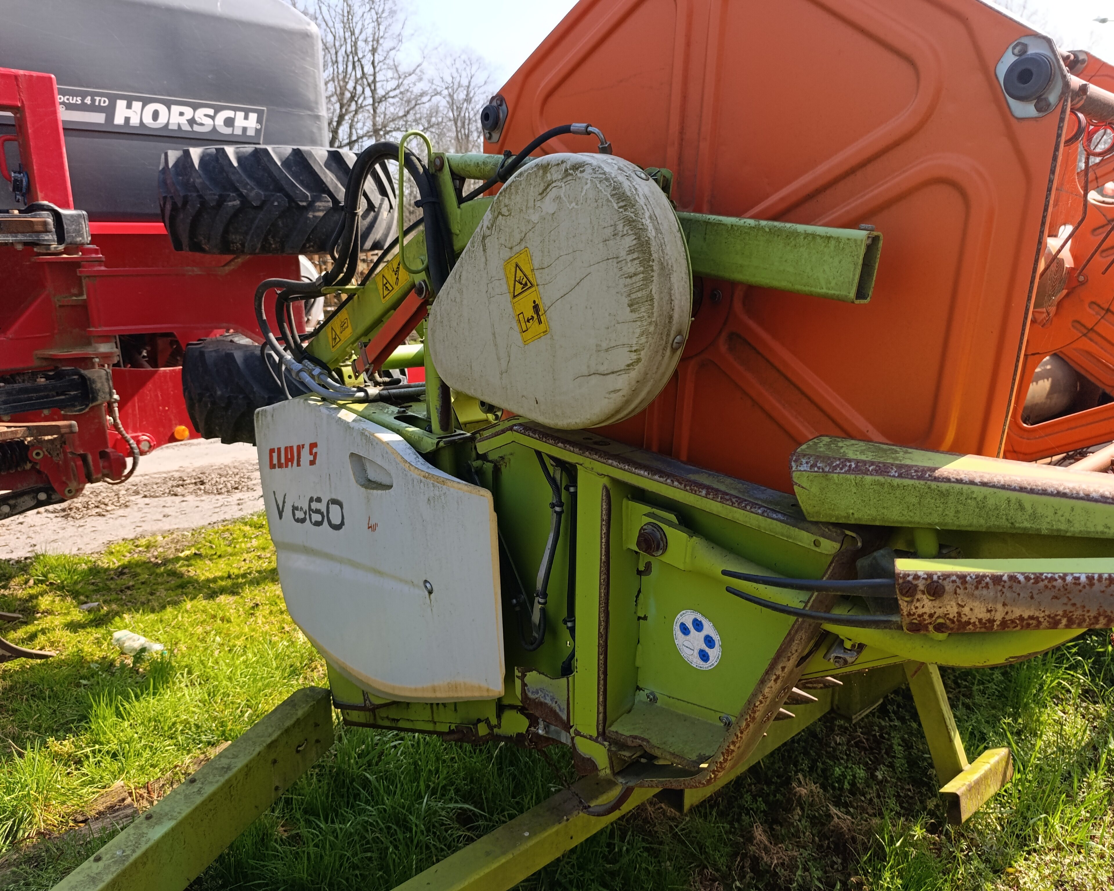 Claas Tucano 450
