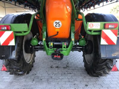 Opryskiwacz ux 4200 belka 36 m