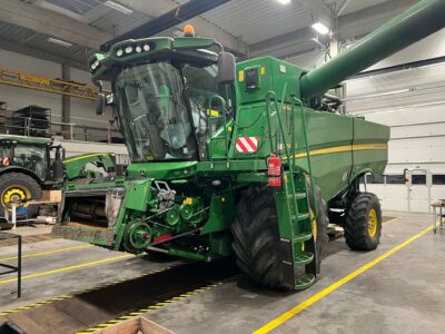 John Deere S 680 i Hillmaster