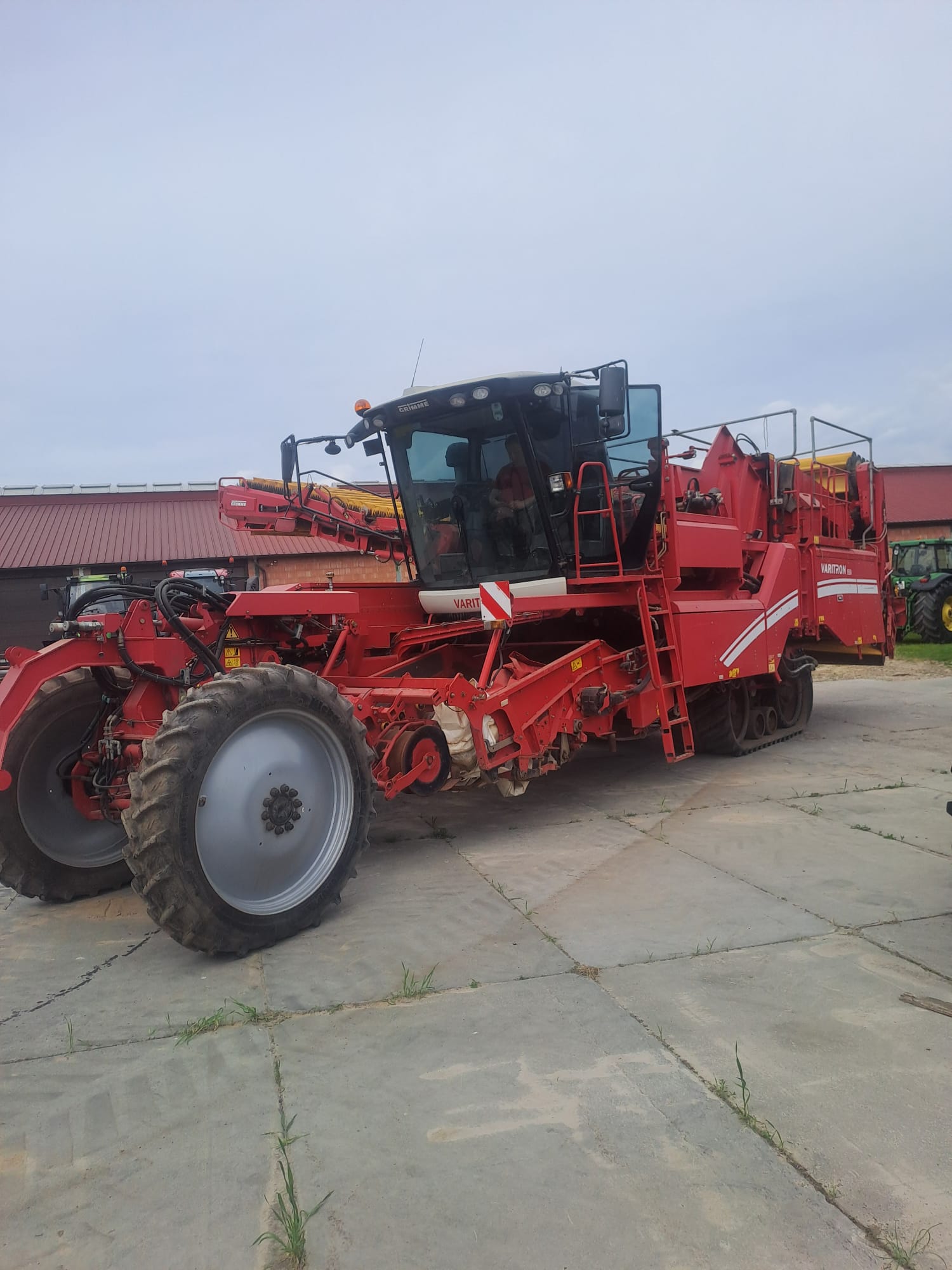 Kombajn do ziemniaków Grimme Varitron