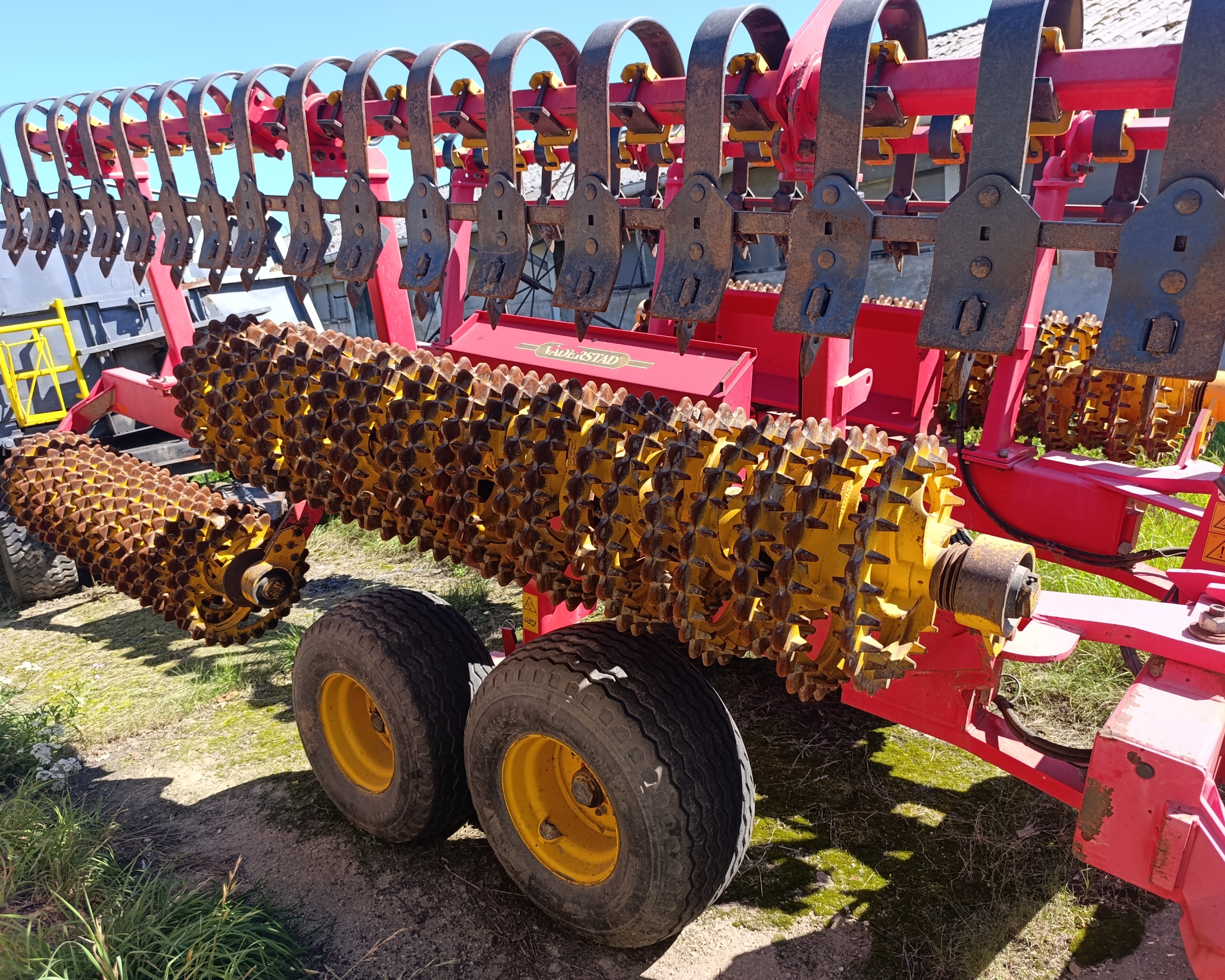 Wał uprawowy z włóką Vaderstadt Rexius 1020