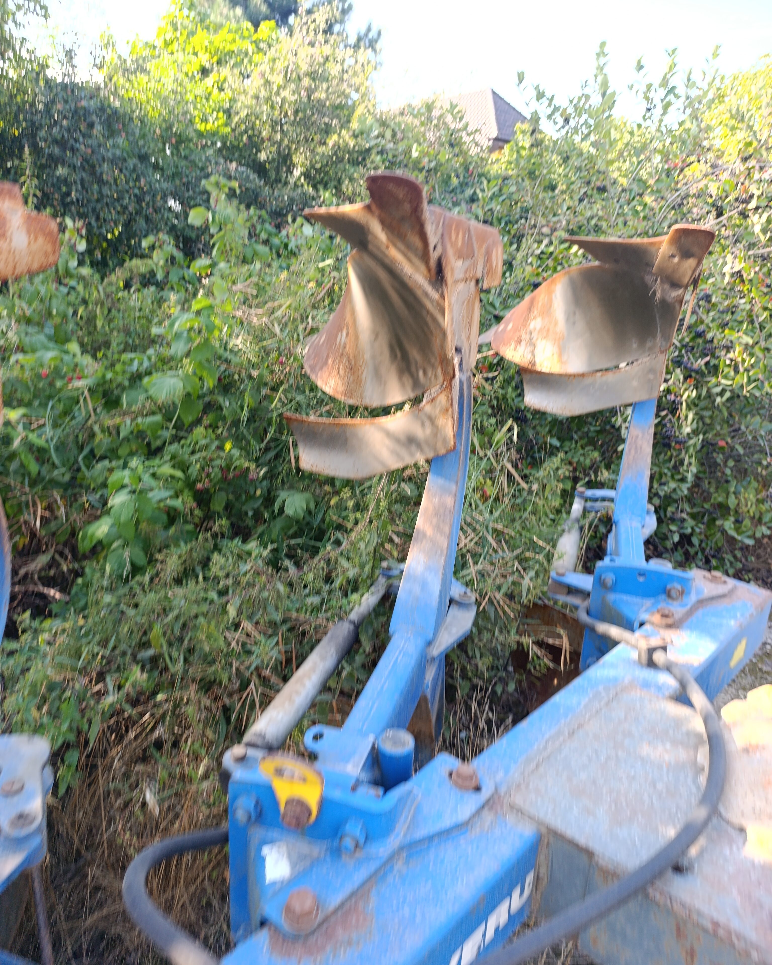 Pług obrotowy overum 5 skibowy