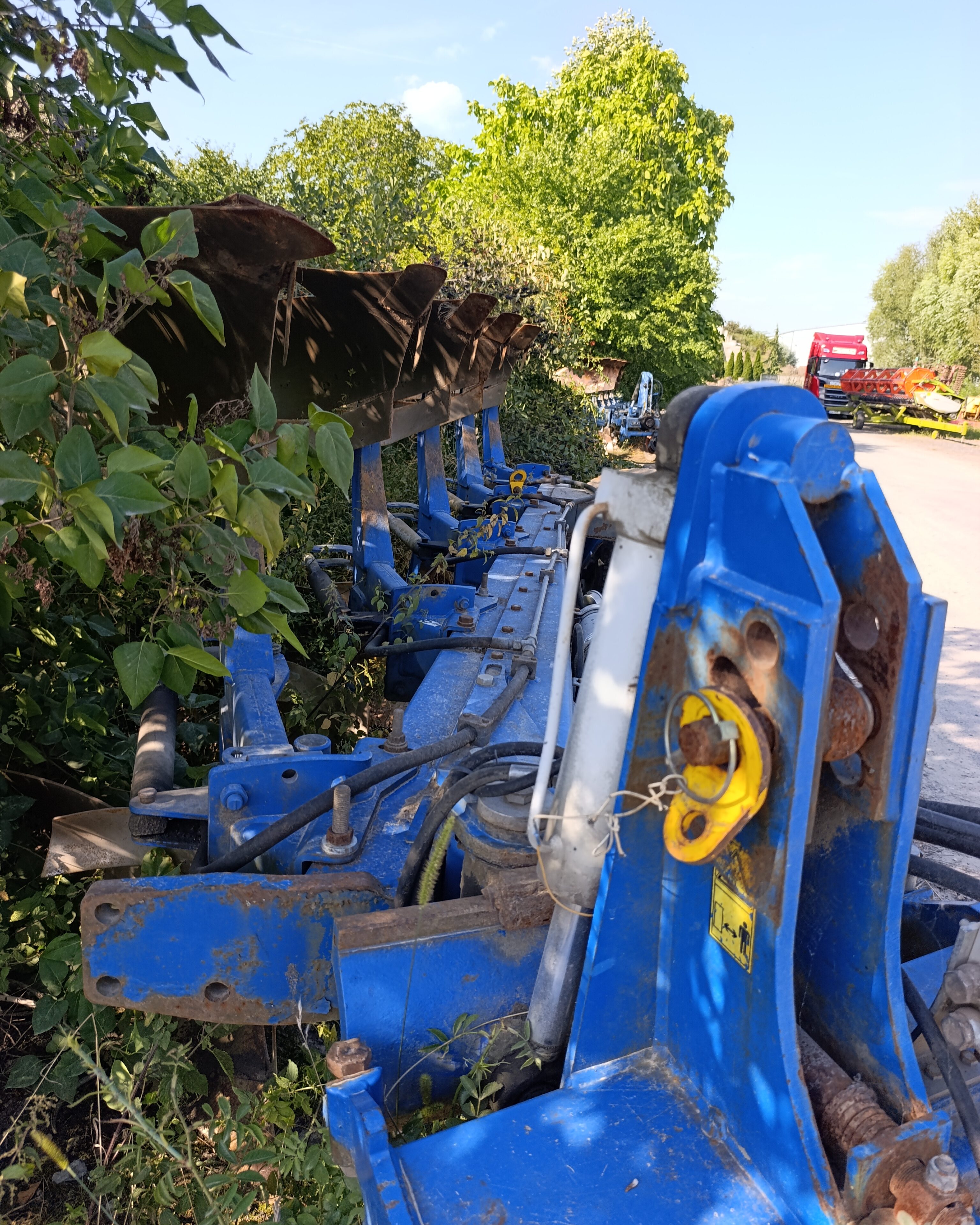 Pług obrotowy overum 5 skibowy