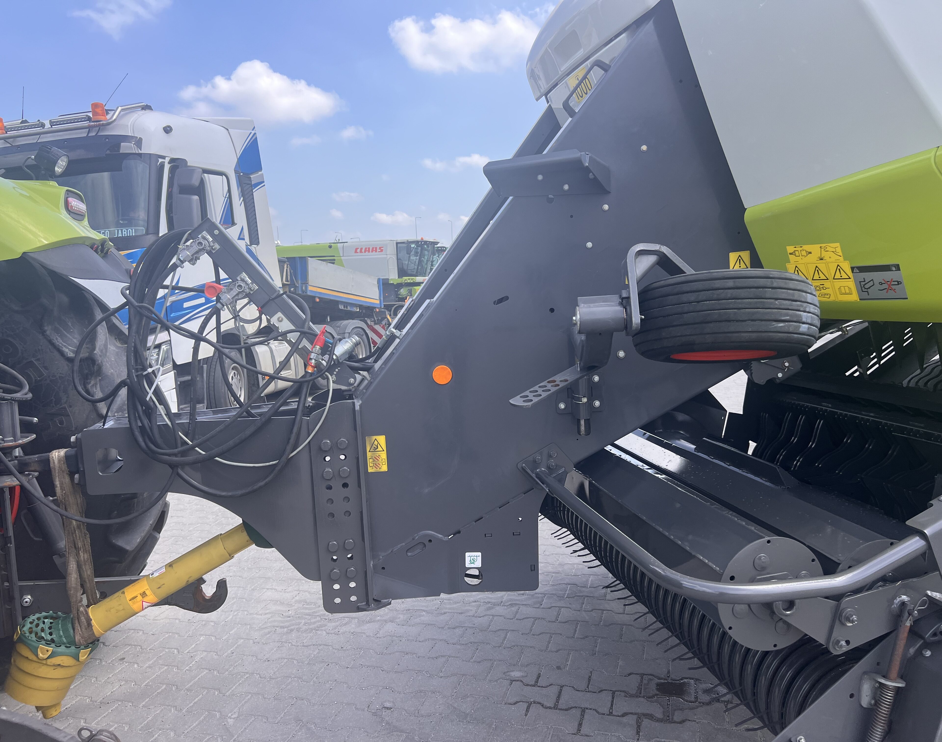 CLAAS QUADRANT 5300 RF