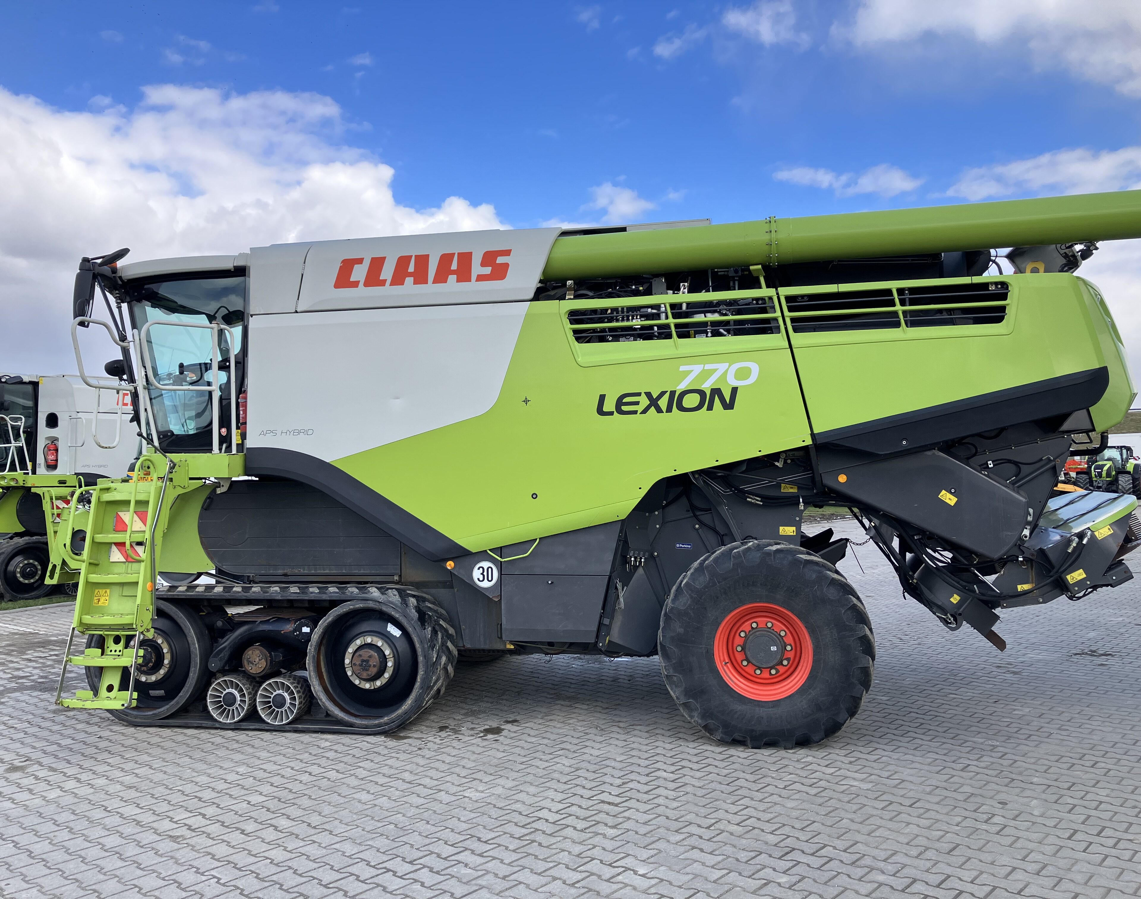 CLAAS LEXION 770 TERRA TRAC