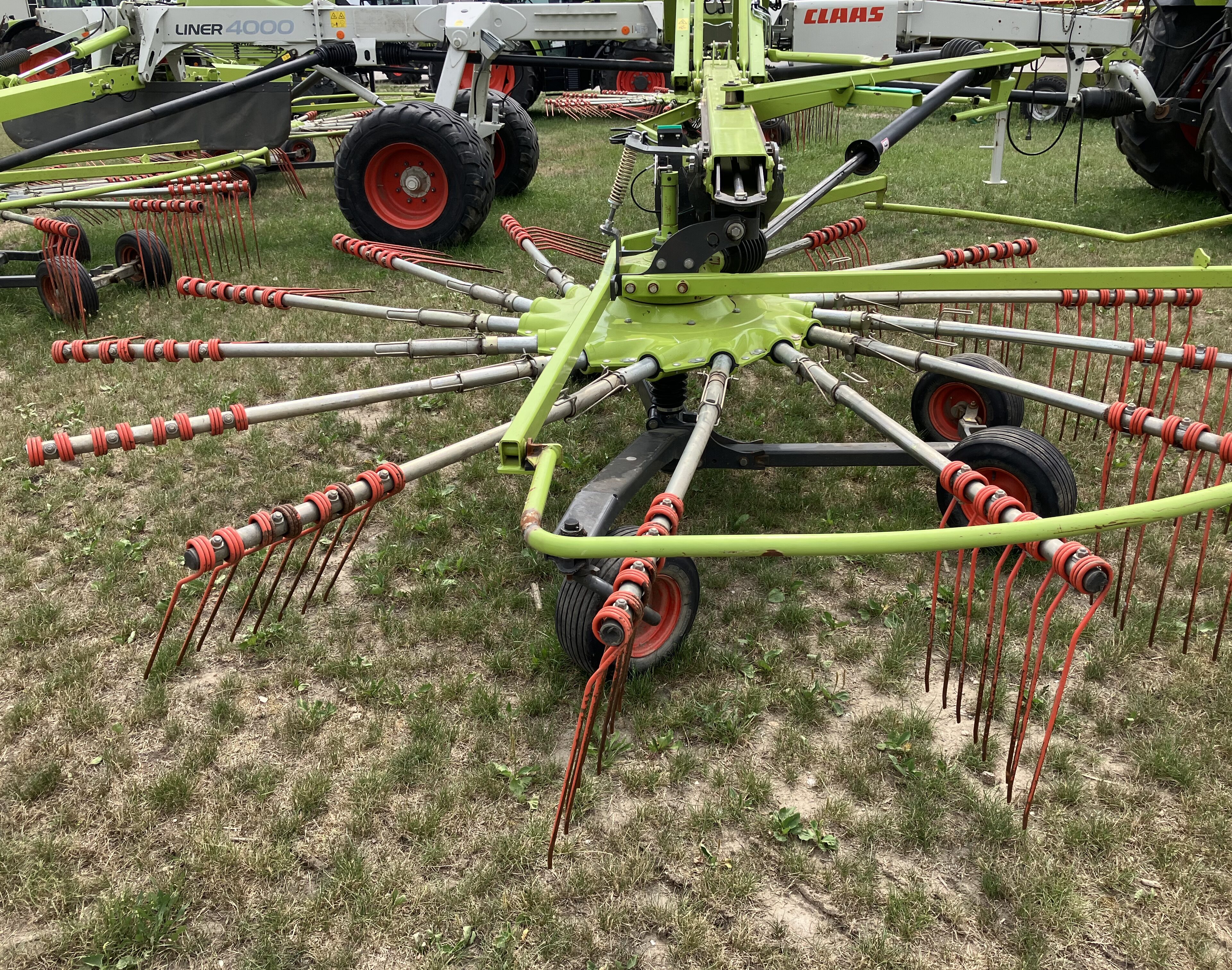 CLAAS LINER 4000 HHV HBR