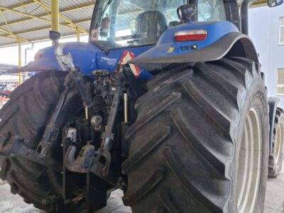 New Holland T 8.420