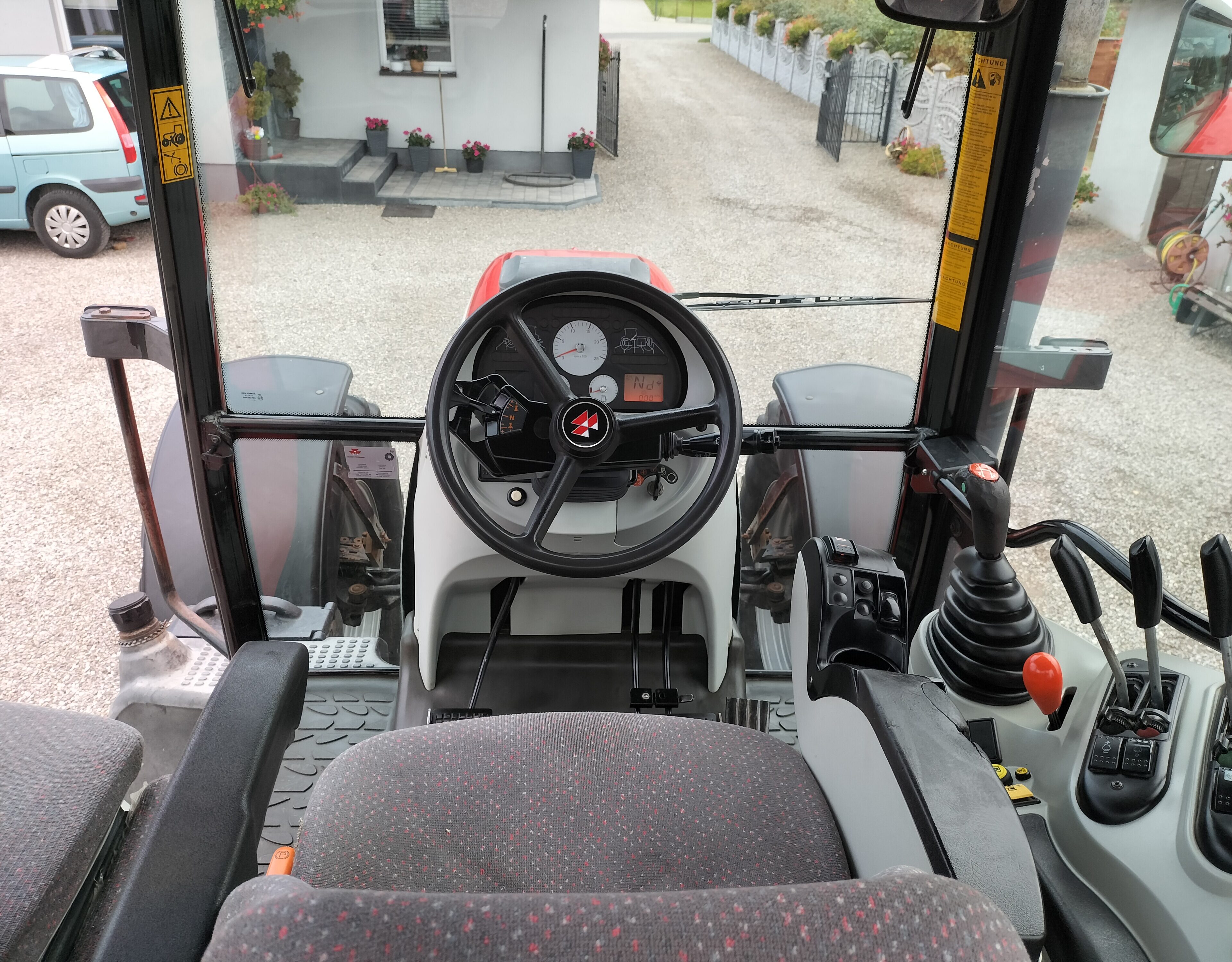 Massey Ferguson 6495