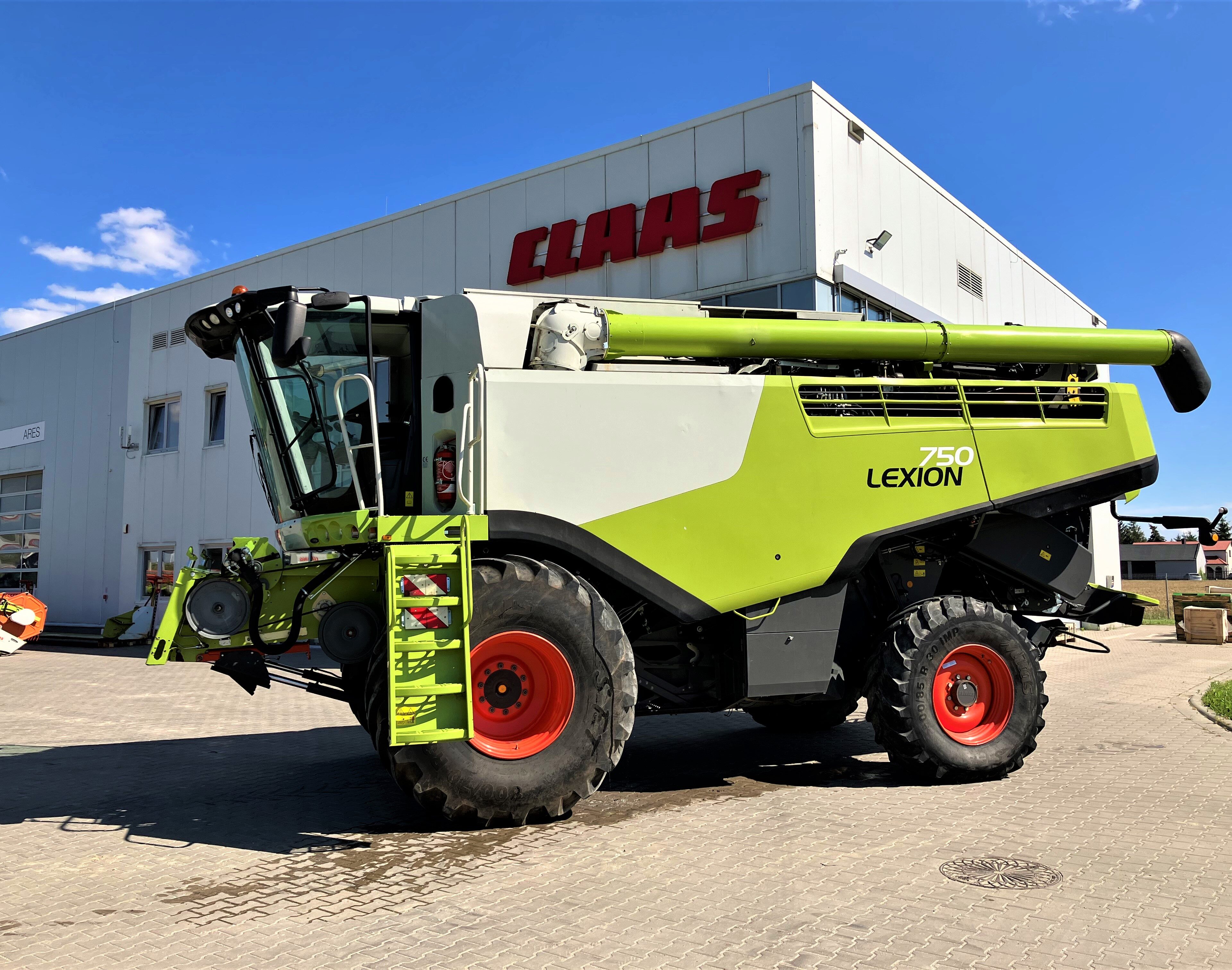 CLAAS LEXION 750