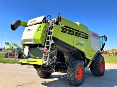 CLAAS LEXION 750