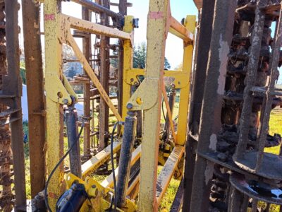 Kompaktor Bednar SO 6000 z włóka hydrauliczną