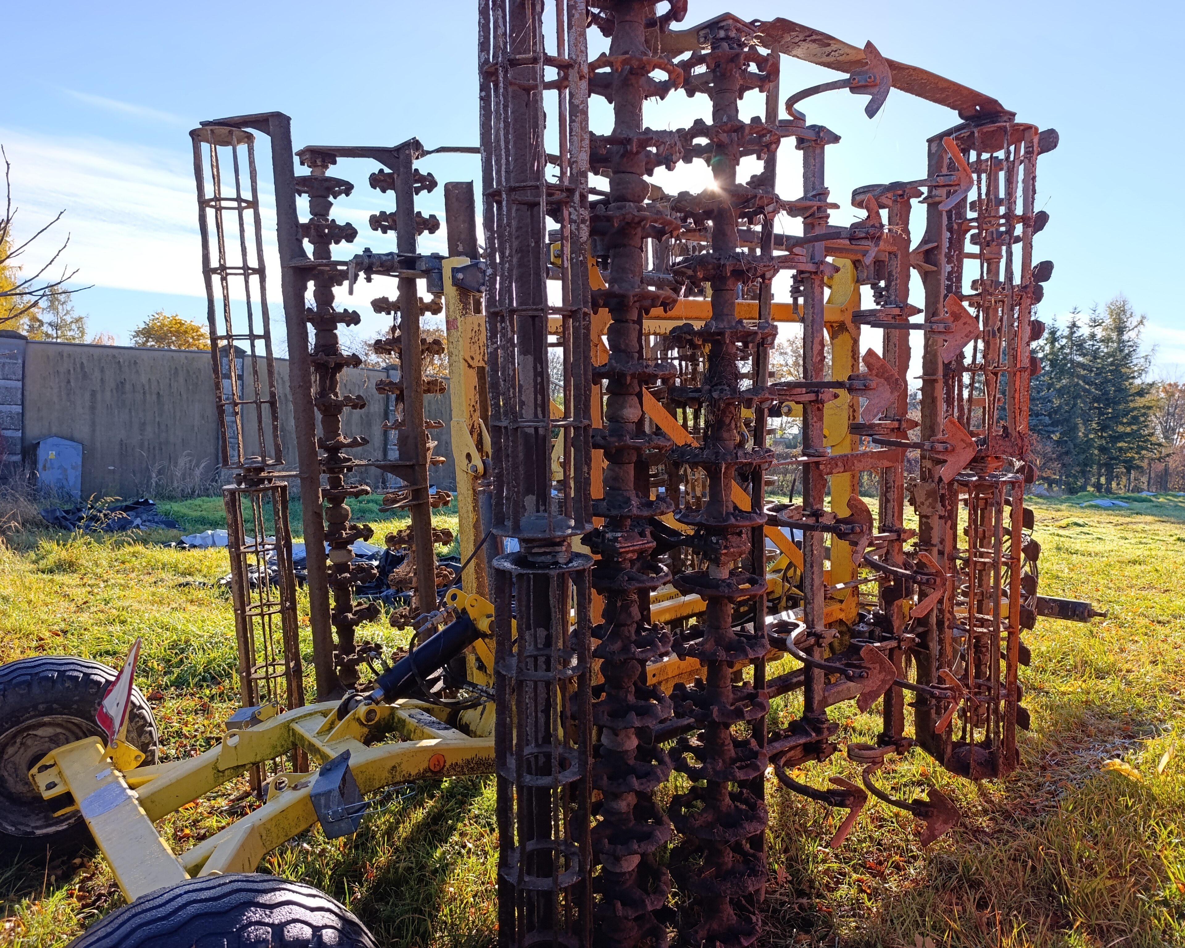 Kompaktor Bednar SO 6000 z włóka hydrauliczną