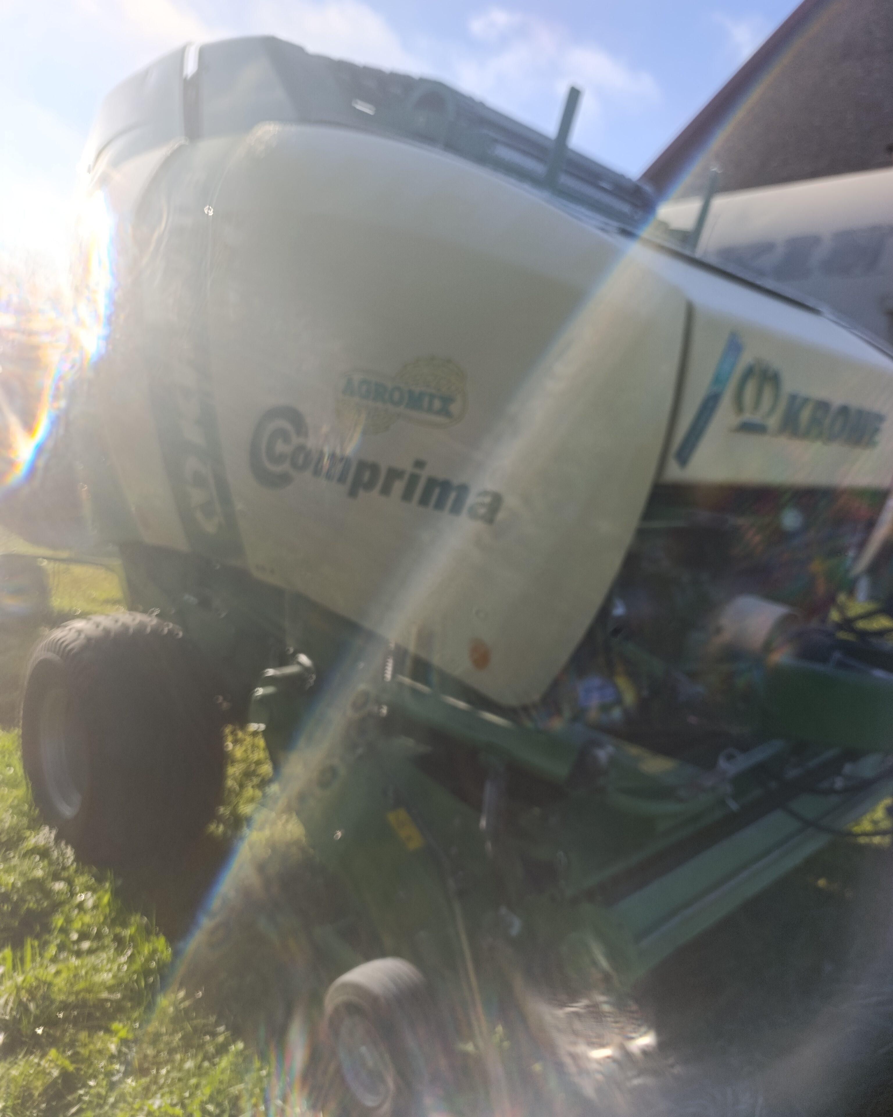 Prasa zwijająca Krone Comprima V180 XC 2018rok