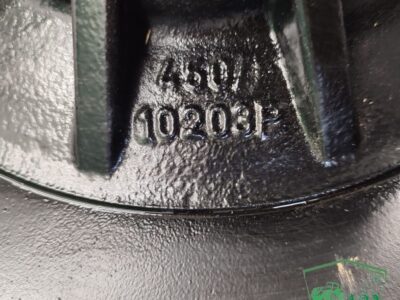 Zwolnica Zwrotnica Piasta Półoś 450/10203P JCB 535-95