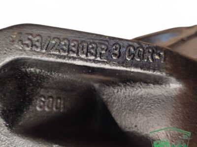 Zwolnica Zwrotnica Piasta Półoś 450/10203P JCB 535-95