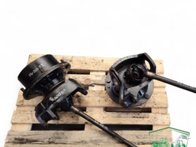 Zwolnica Zwrotnica Piasta Półoś 450/10203P JCB 535-95